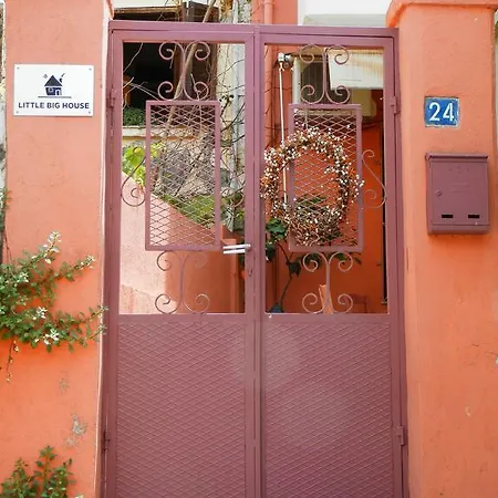 Little Big House *