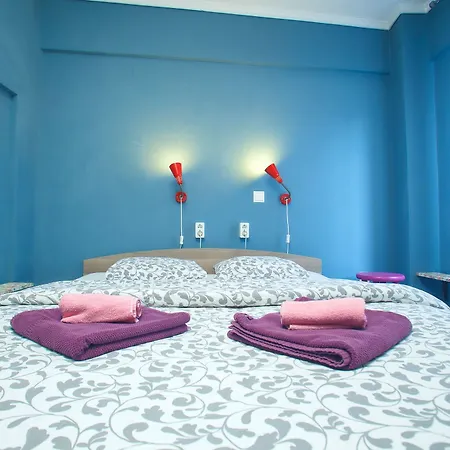 Little Big House سالونيك